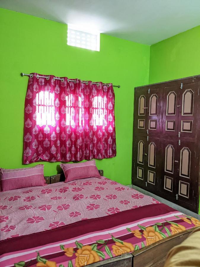 Shree Nivas Homestay Puri Exterior foto