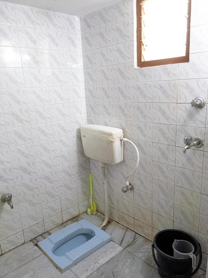 Shree Nivas Homestay Puri Exterior foto
